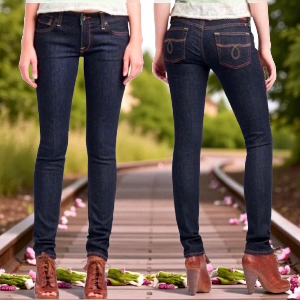 LUCKY Brand - Lola Skinny Denim Jeans - Low Rise - size 8/29